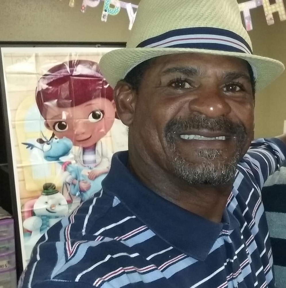 Meet your Posher, Rayb